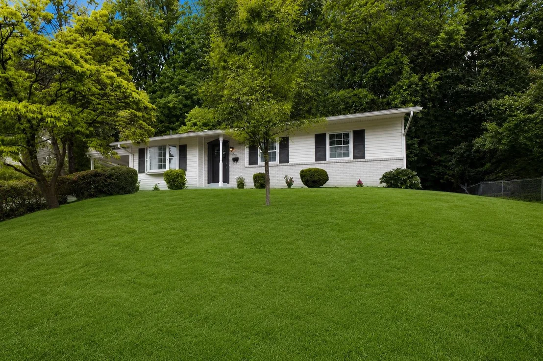 Photo of 14419 BAUER DRIVE
