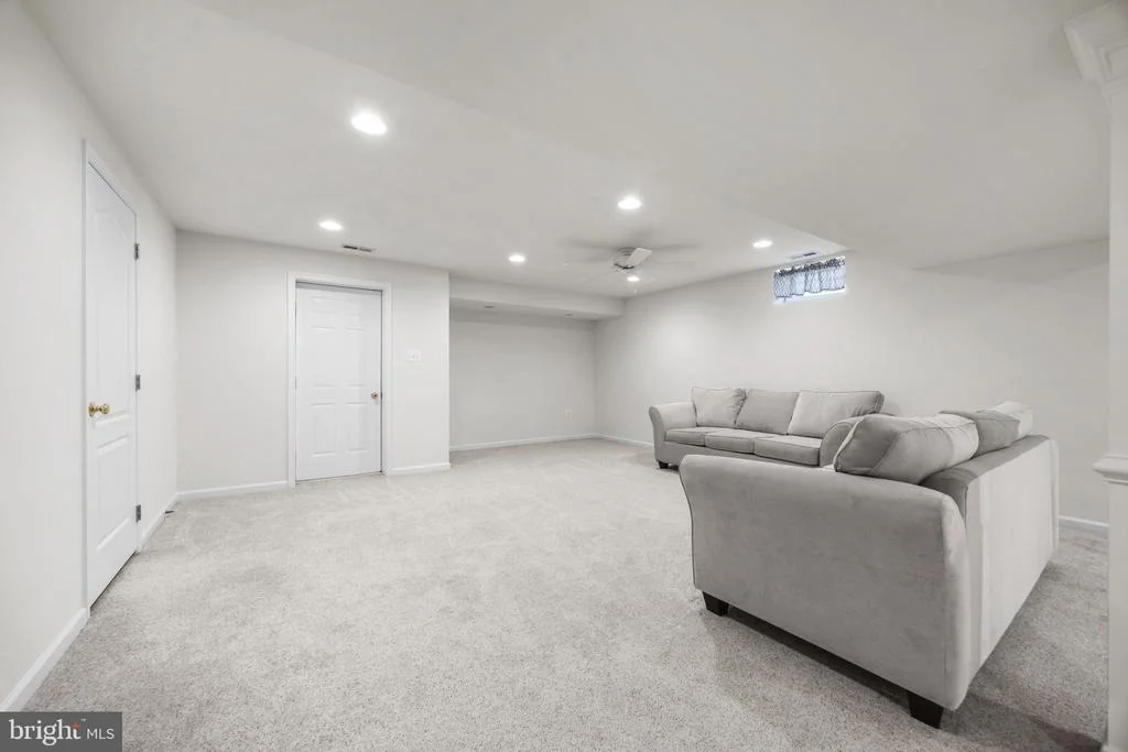 Photo of 42583 PELICAN DRIVE