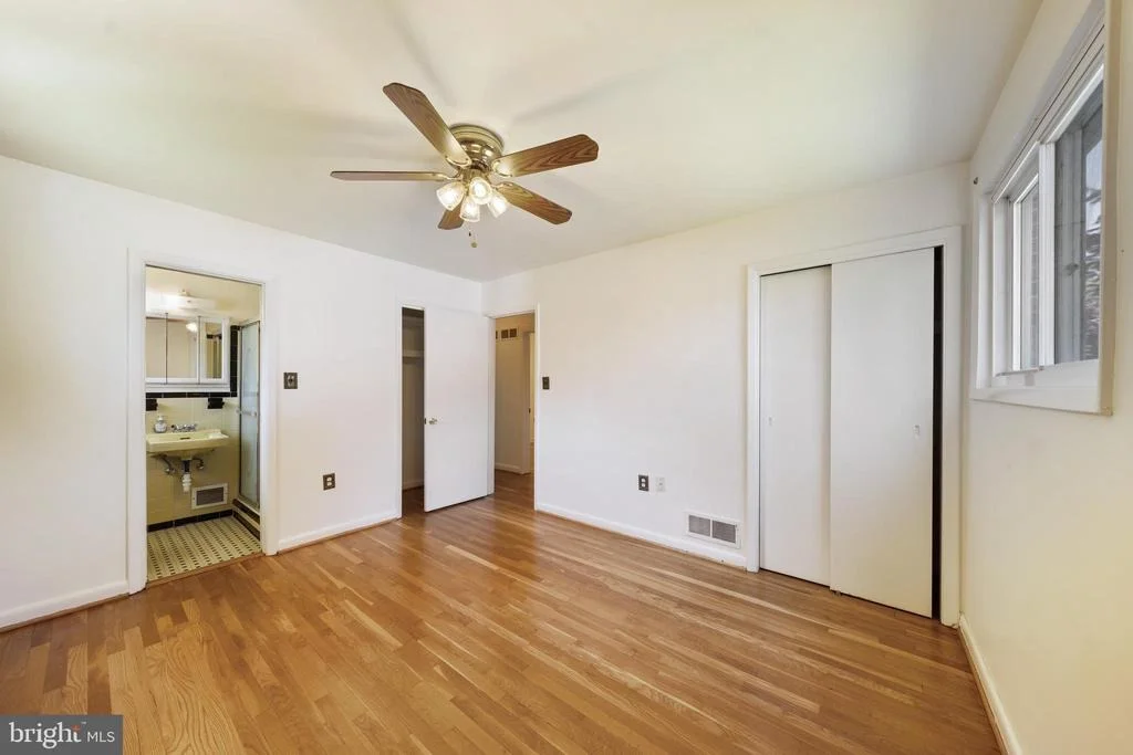 Photo of 1509 VIVIAN PLACE