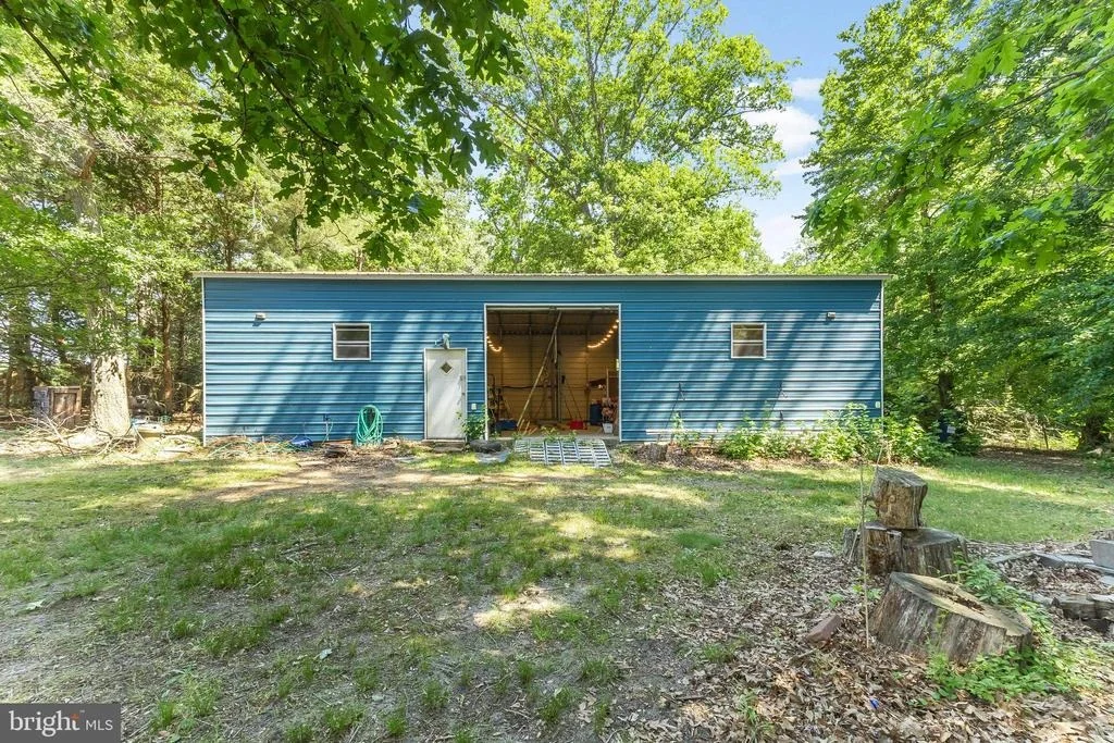 Photo of 28011 LINE ROAD