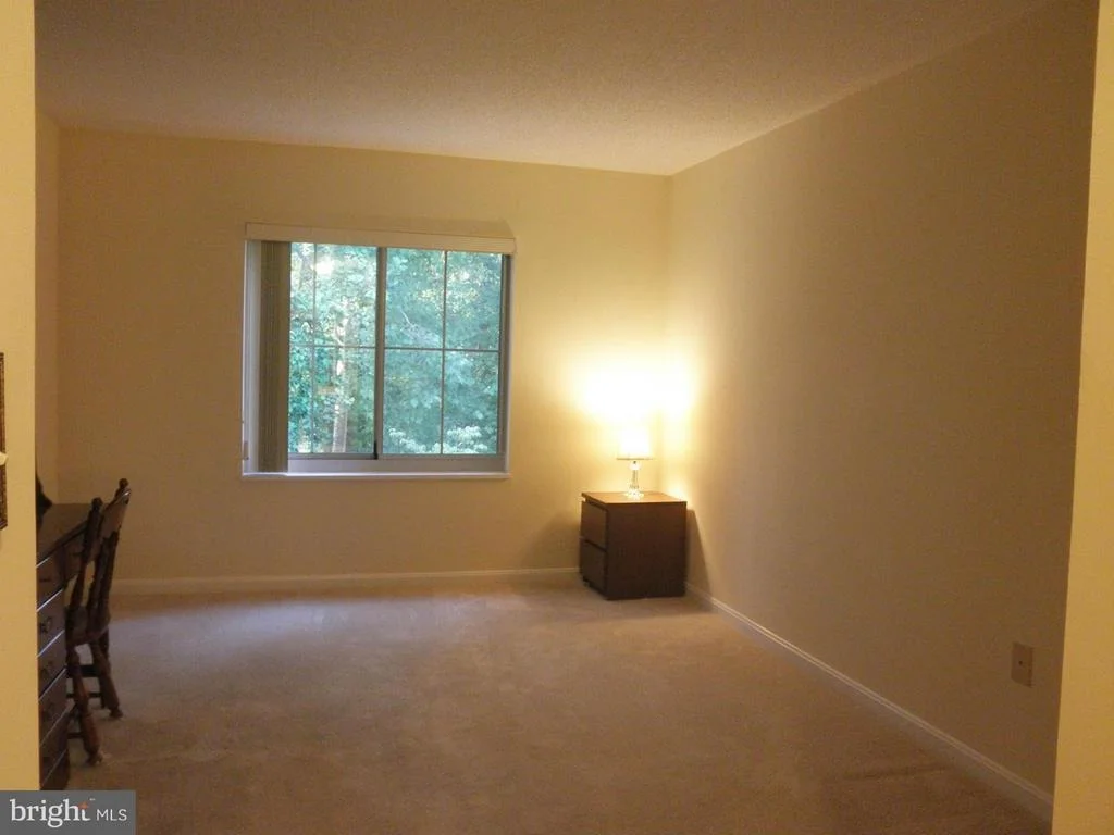 Photo of Unit 305 at 14809 PENNFIELD CIRCLE