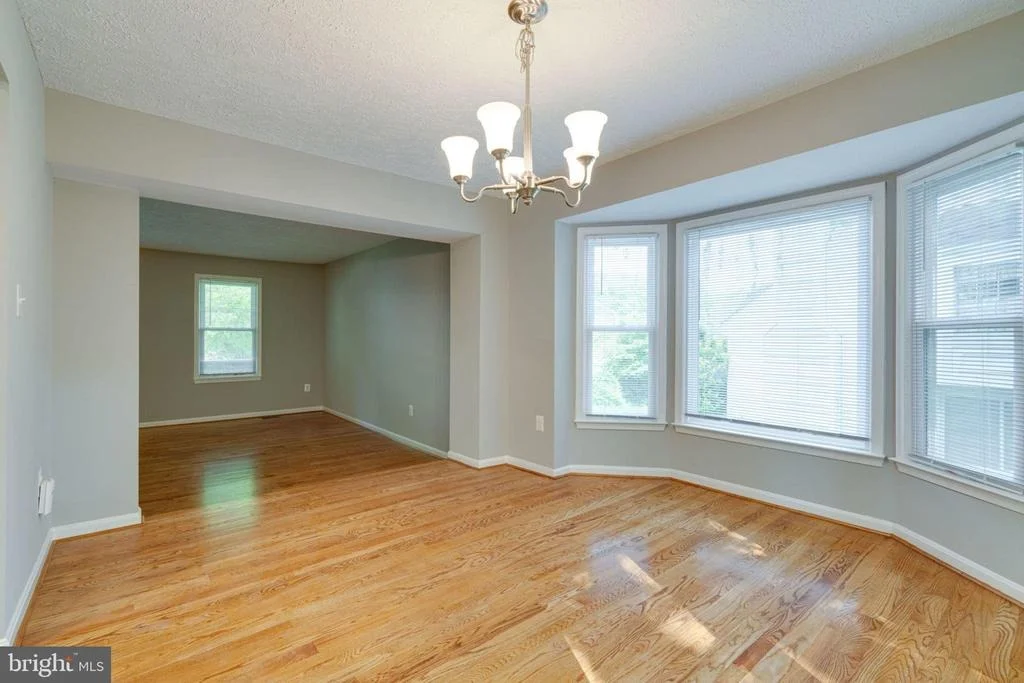 Photo of 7809 RED TULIP COURT
