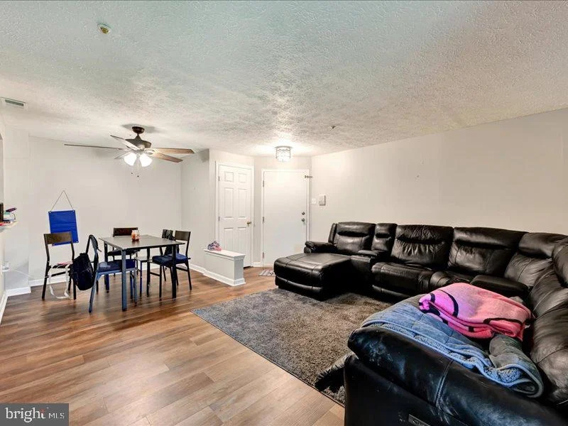Photo of Unit 209C at 209 OAK LEAF CIRCLE