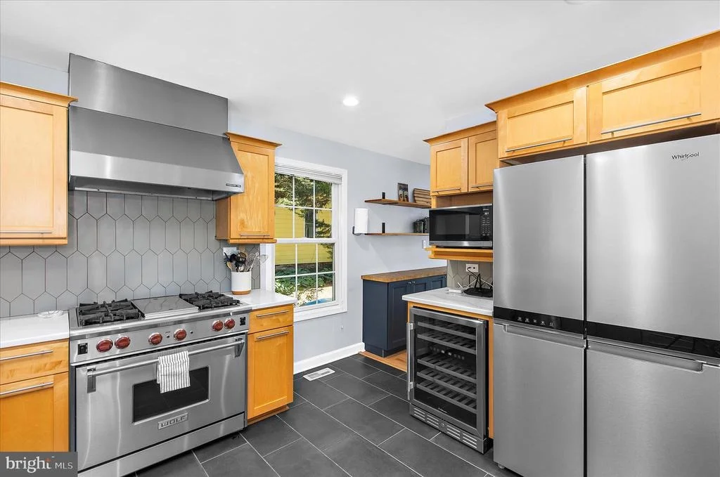 Photo of 102 BREWER AVENUE
