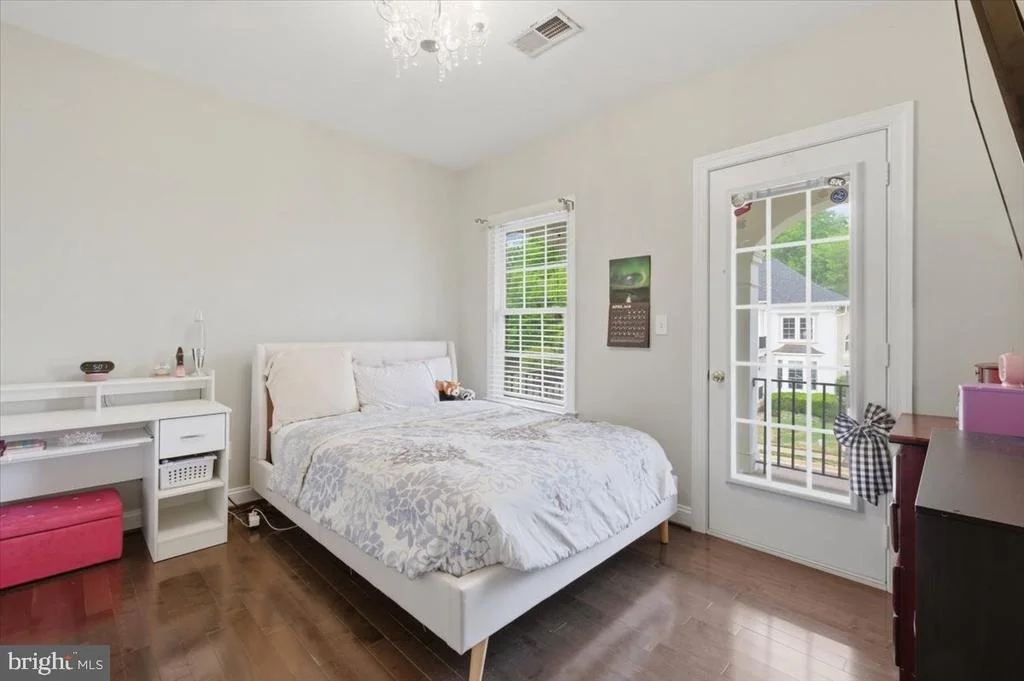 Photo of 9292 SUMNER LAKE BOULEVARD