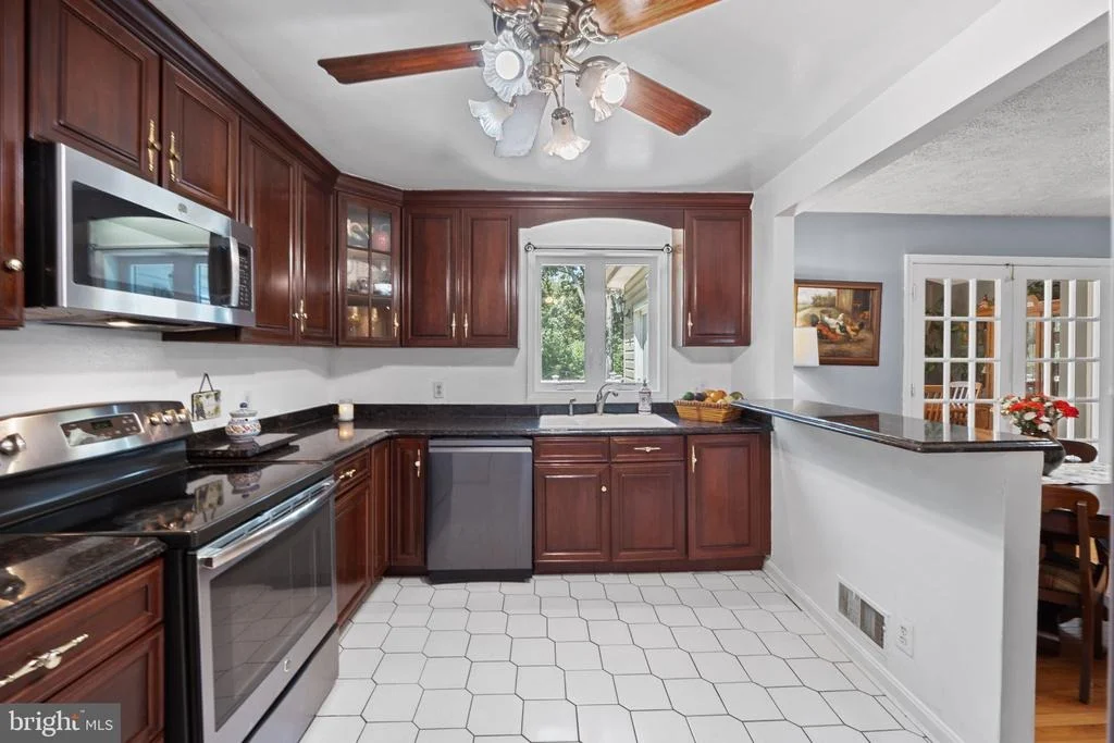 Photo of 23439 WATSON ROAD