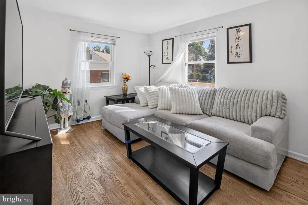 Photo of 2810 BYRON COURT