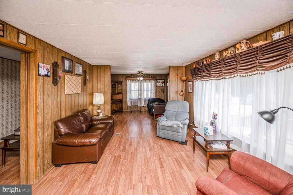 Photo of 11840 CHERRY ROAD