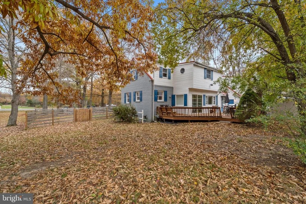 Photo of 2605 MARSHALL HALL ROAD