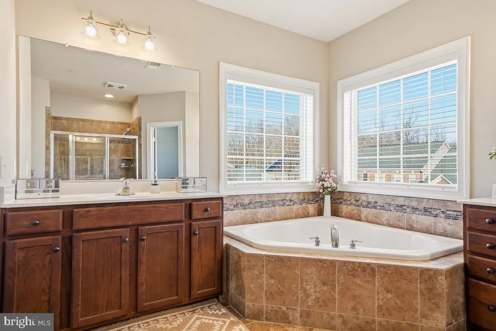 Photo of 15312 SIR EDWARDS DRIVE
