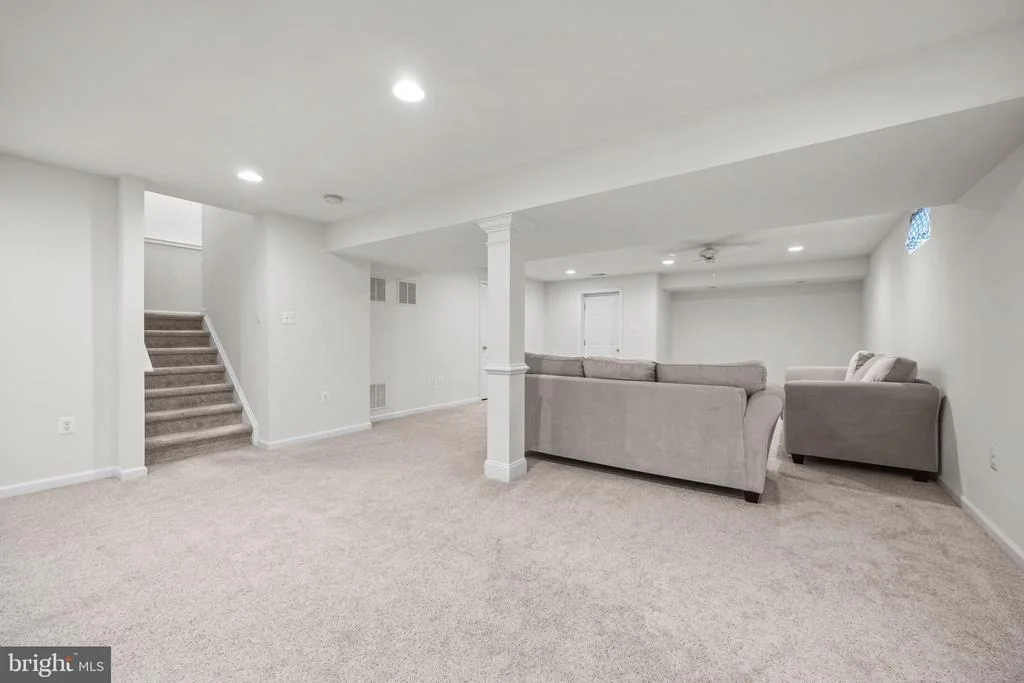 Photo of 42583 PELICAN DRIVE