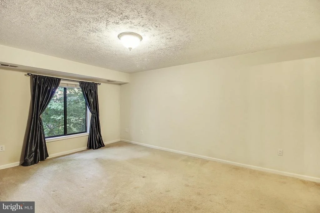 Photo of Unit 52 at 52 WINDBROOKE CIRCLE
