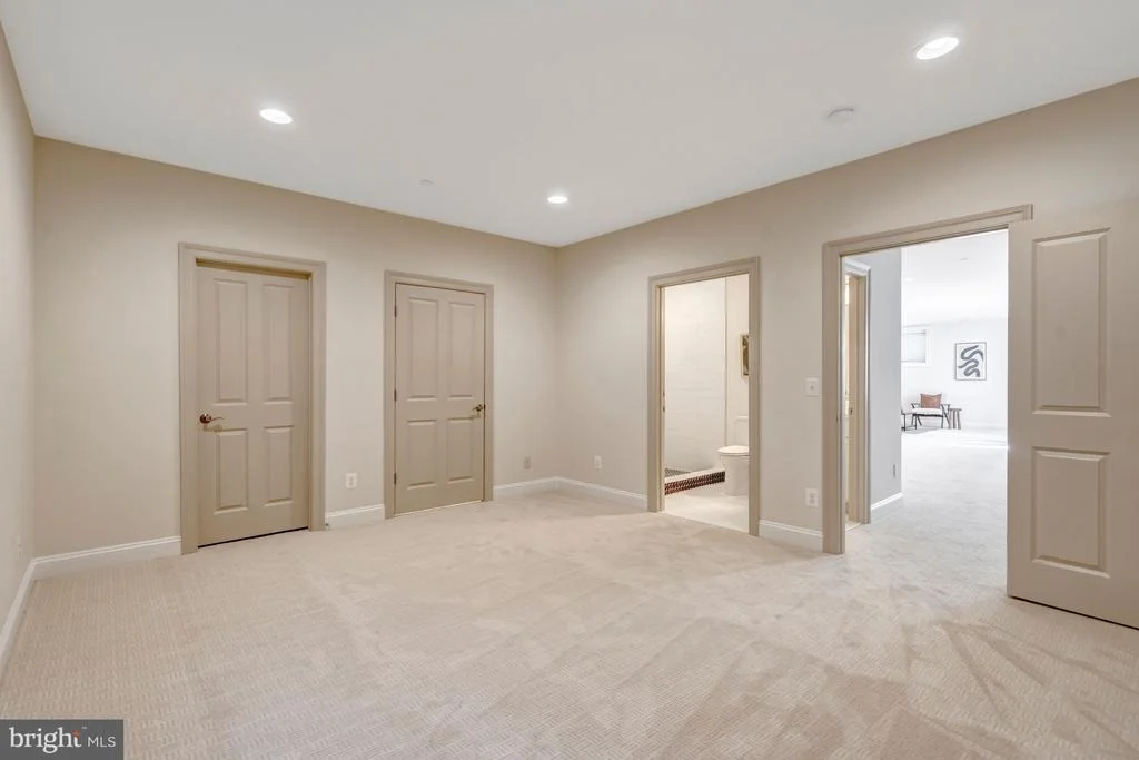 Photo of 1318 KURTZ ROAD