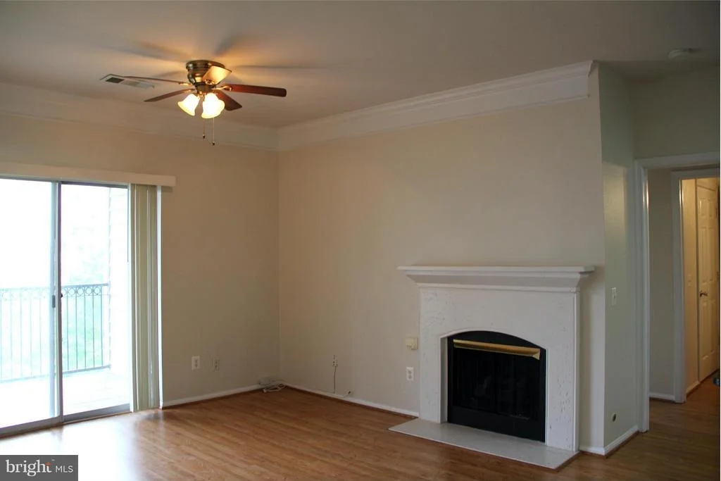 Photo of Unit 4404 at 1580 SPRING GATE DRIVE