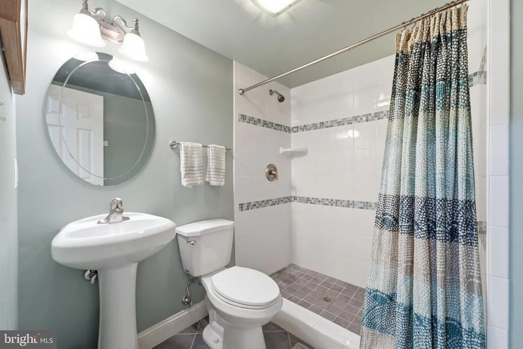 Photo of 9242 RAINBOW FALLS DRIVE