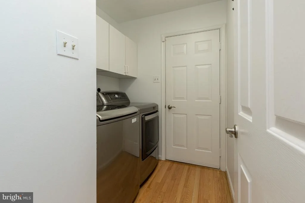 Photo of 4062 LOMAR DRIVE