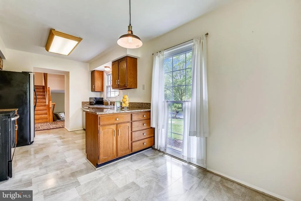 Photo of 2417 NEES LANE