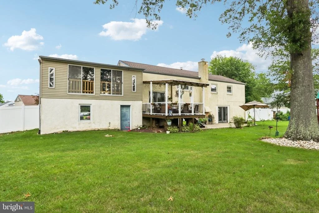 Photo of 865 WORTHINGTON DRIVE