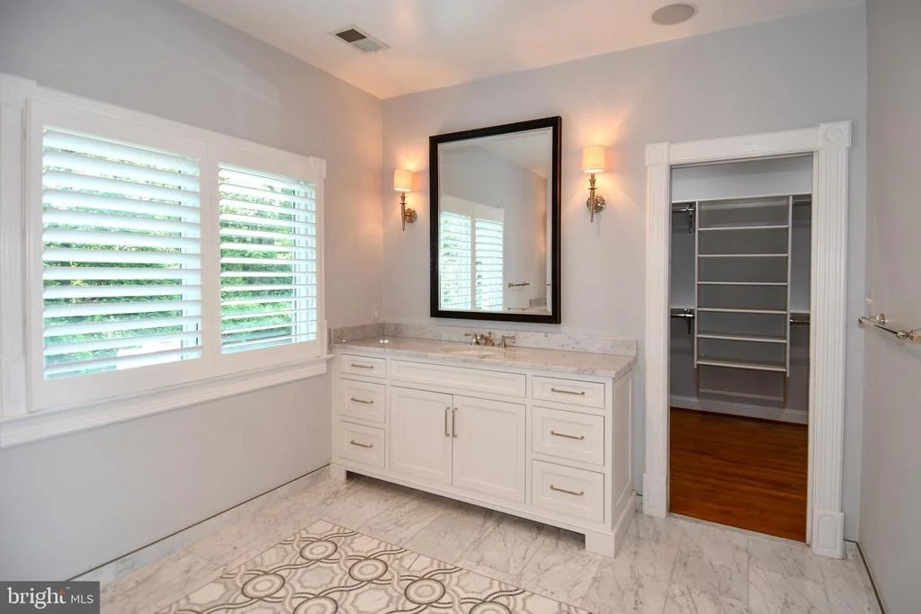 Photo of 7808 SOUTHDOWN ROAD