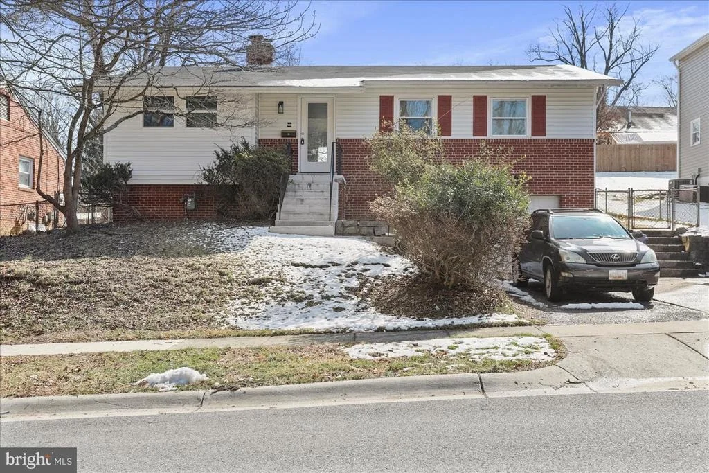 Photo of 711 CORNWALL STREET