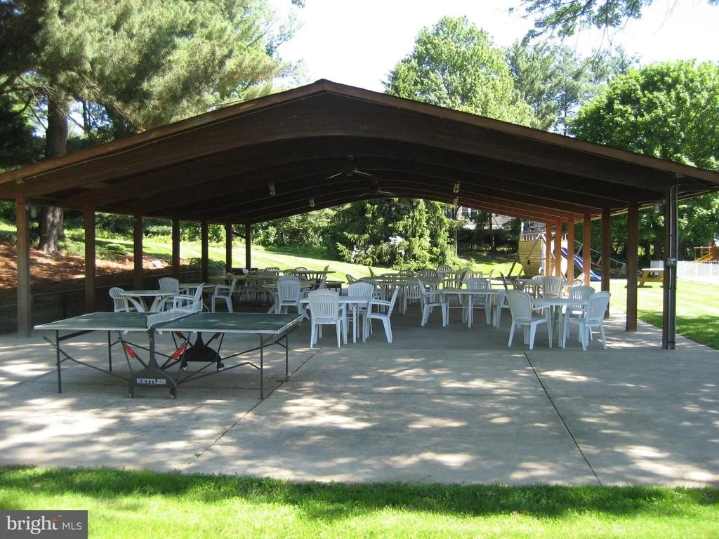 Photo of 2232 DECKMAN LANE