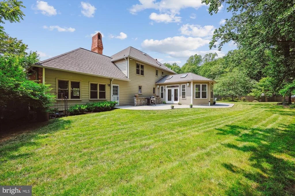 Photo of 15221 MIDDLEGATE ROAD