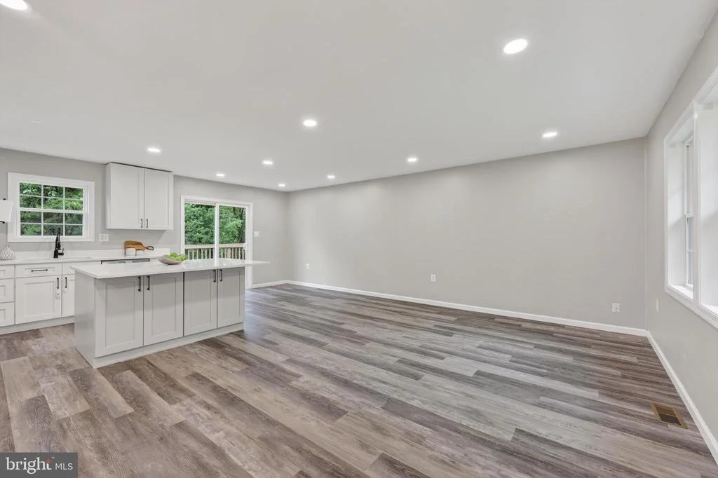 Photo of 638 APPLE ORCHARD DRIVE