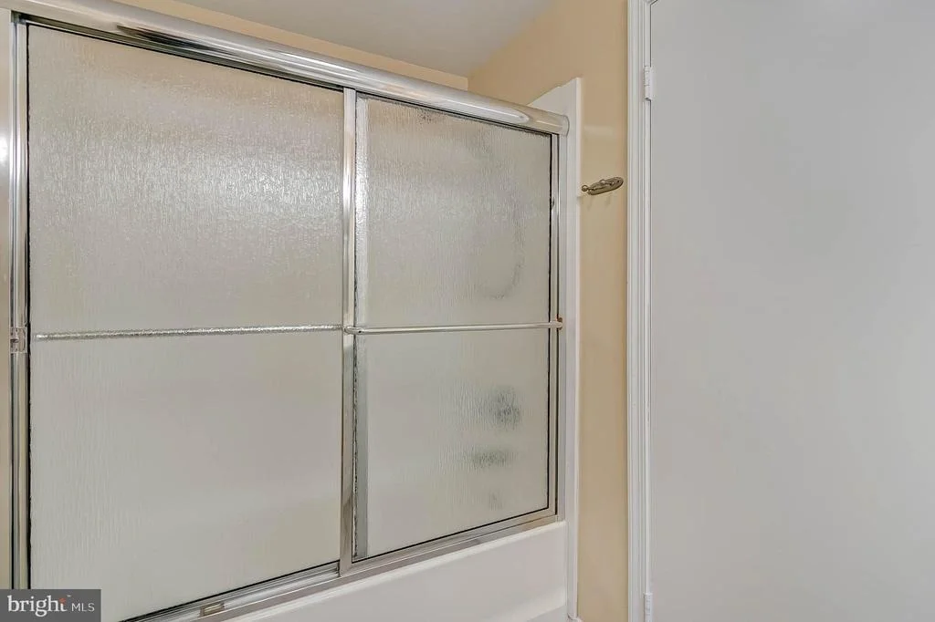 Photo of 2908 BLUFF POINT LANE