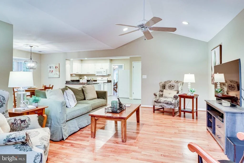 Photo of 4144 ORCHARD DRIVE