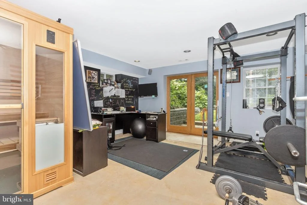 Photo of 120 PIPING ROCK DRIVE