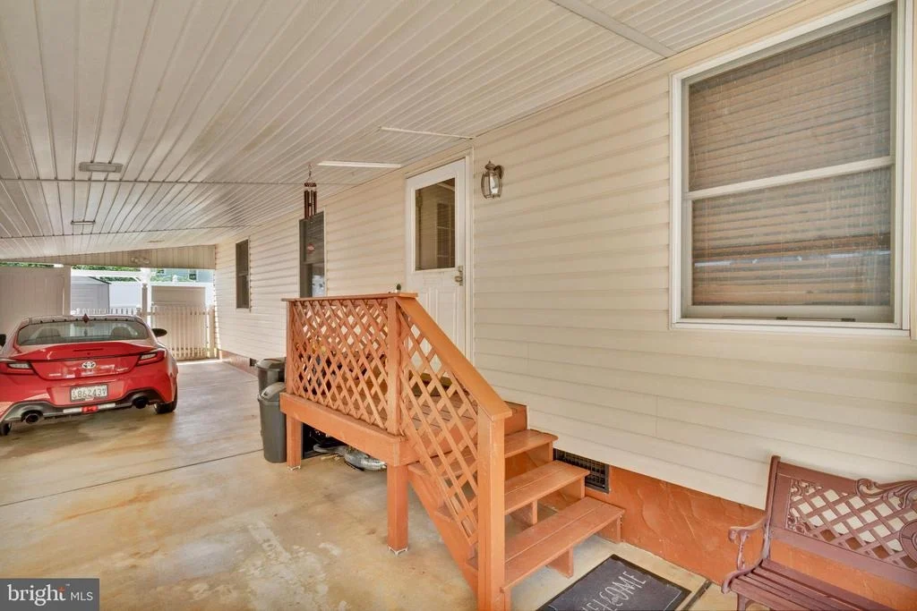 Photo of 8029 SHORE ROAD