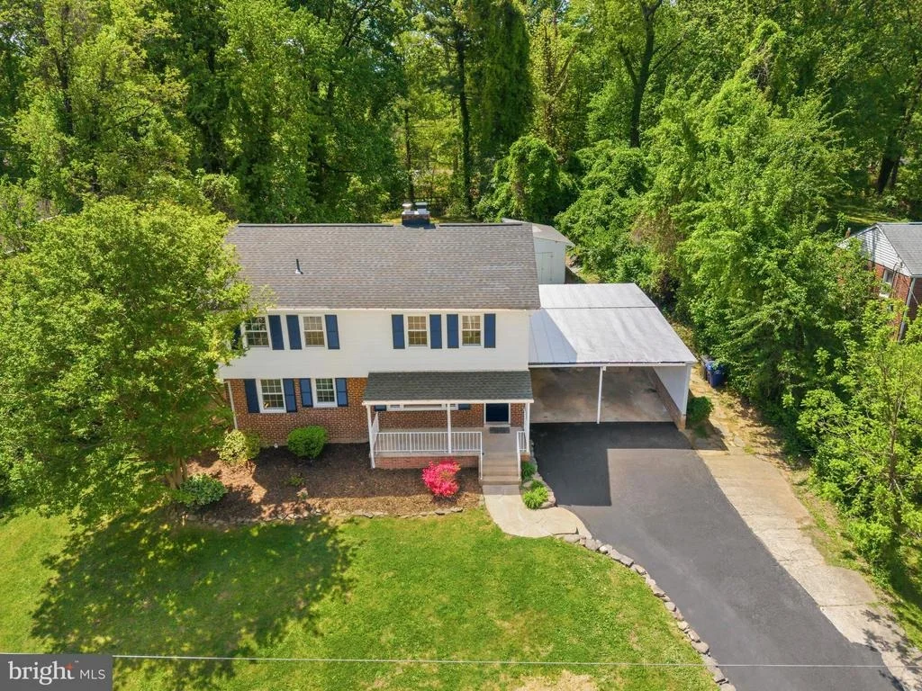 Photo of 10705 OAK PLACE