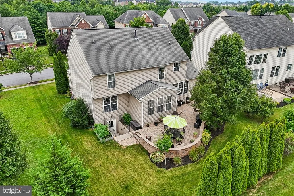 Photo of 5004 SWITZER BARN LANE