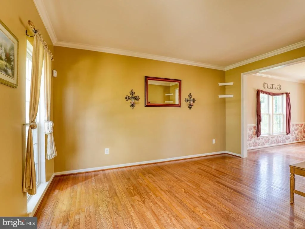 Photo of 11121 SUFFOLK DRIVE