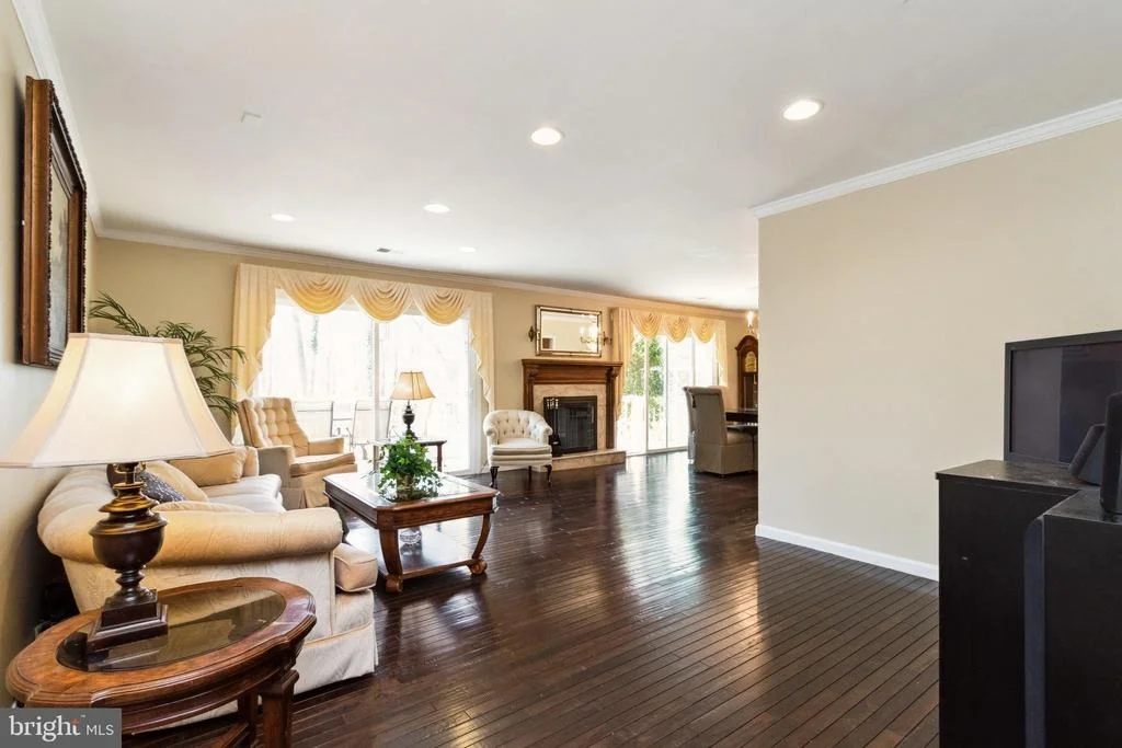 Photo of 10801 MIDSUMMER DRIVE