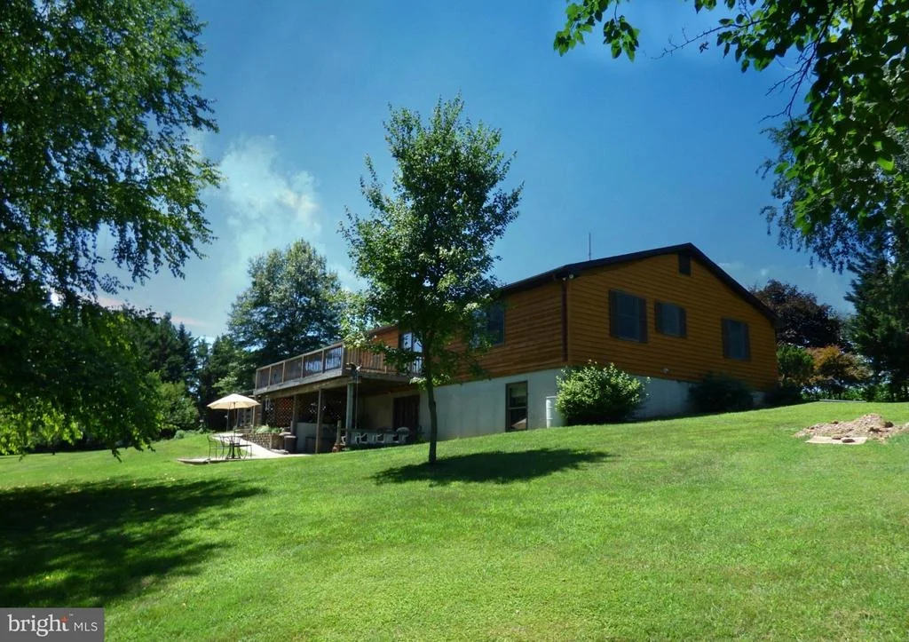Photo of 8409 MAPLEVILLE ROAD