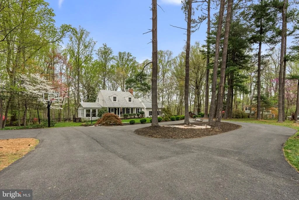 Photo of 1210 ASHTON ROAD