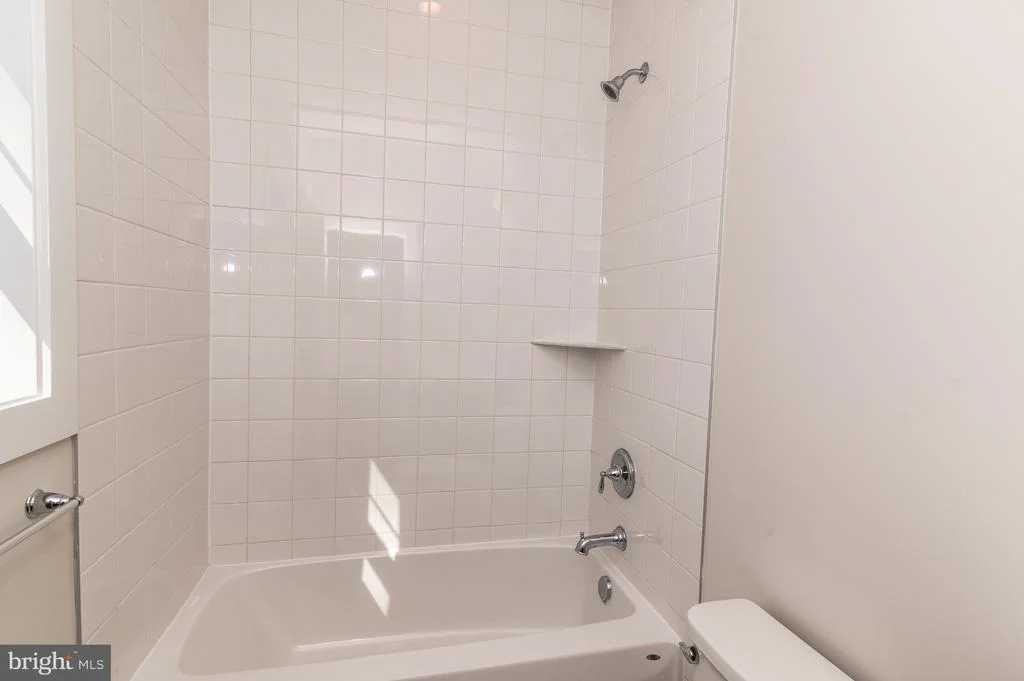 Photo of 404 SALT POND ROAD