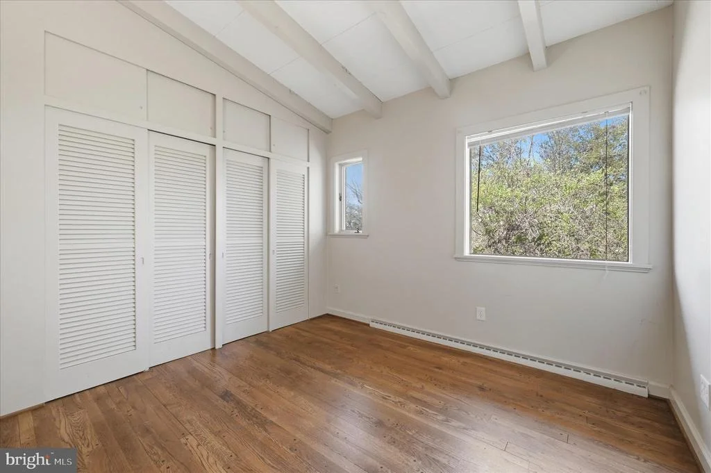 Photo of 2517 FIVE POINTS ROAD
