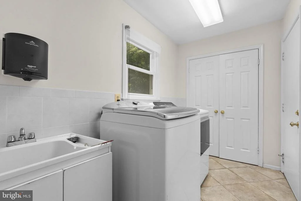 Photo of 1338 EXCALIBER LANE