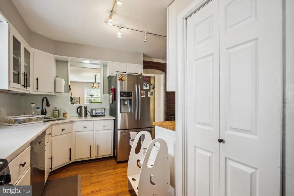 Photo of 10130 BROOKMOOR DRIVE