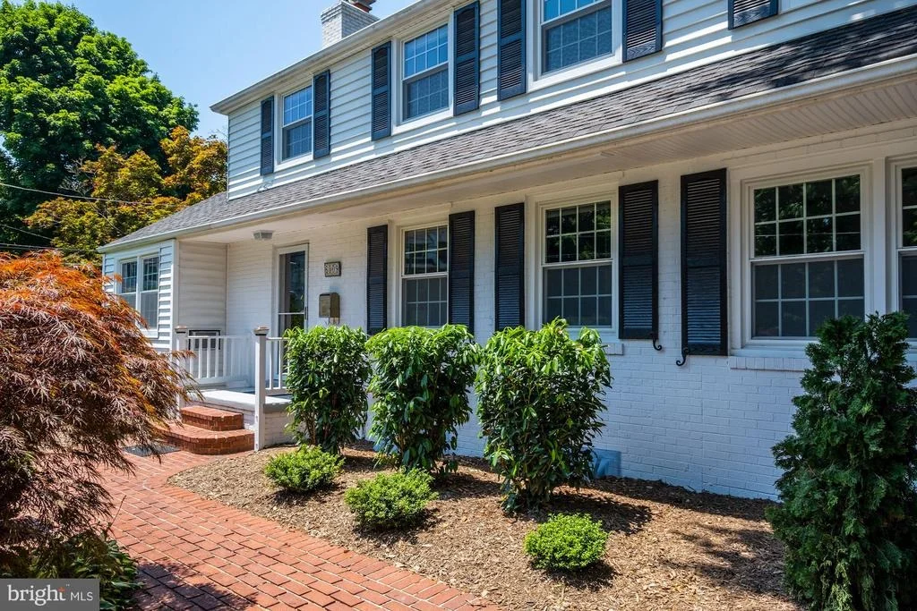 Photo of 6009 CORBIN ROAD