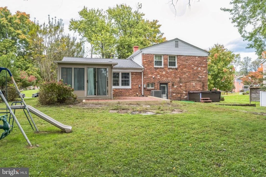 Photo of 13102 FOXHALL DRIVE