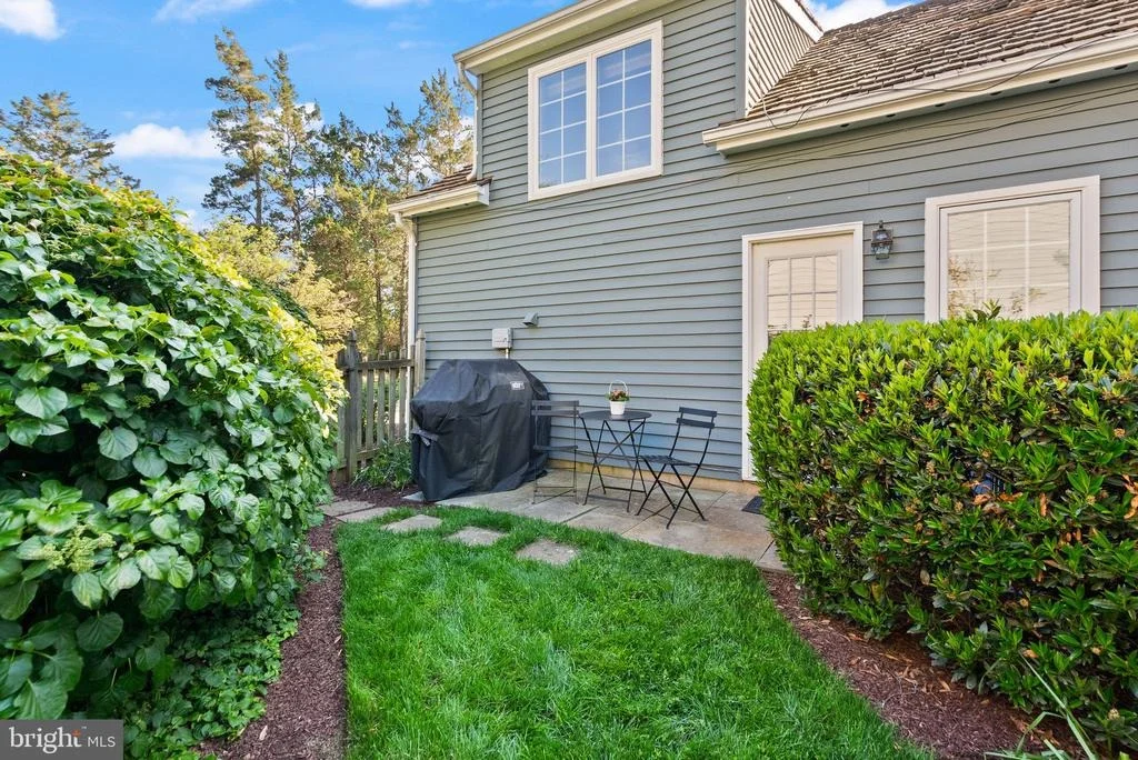 Photo of 6354 CHOWNING PLACE