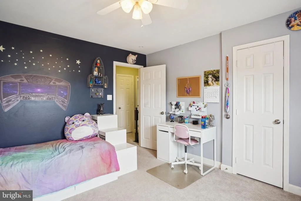 Photo of 5230 KINGSBROOK DRIVE