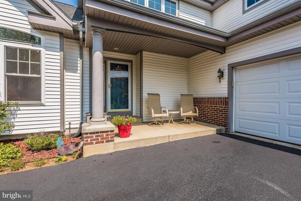 Photo of 11846 VINEYARD PATH