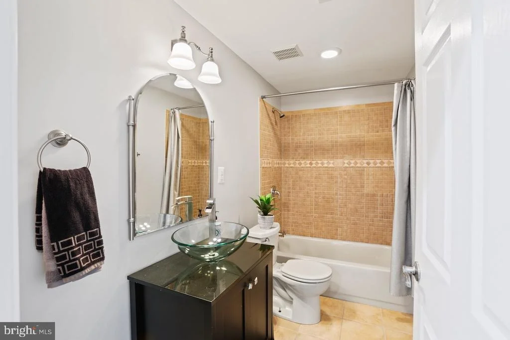 Photo of 45932 PULLMAN COURT