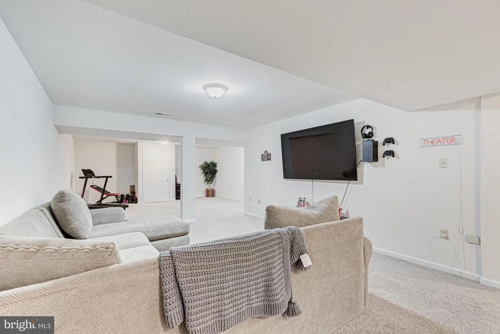 Photo of 218 SHEATS LANE