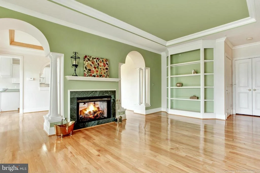 Photo of Unit 308 at 2500 WATERSIDE DRIVE