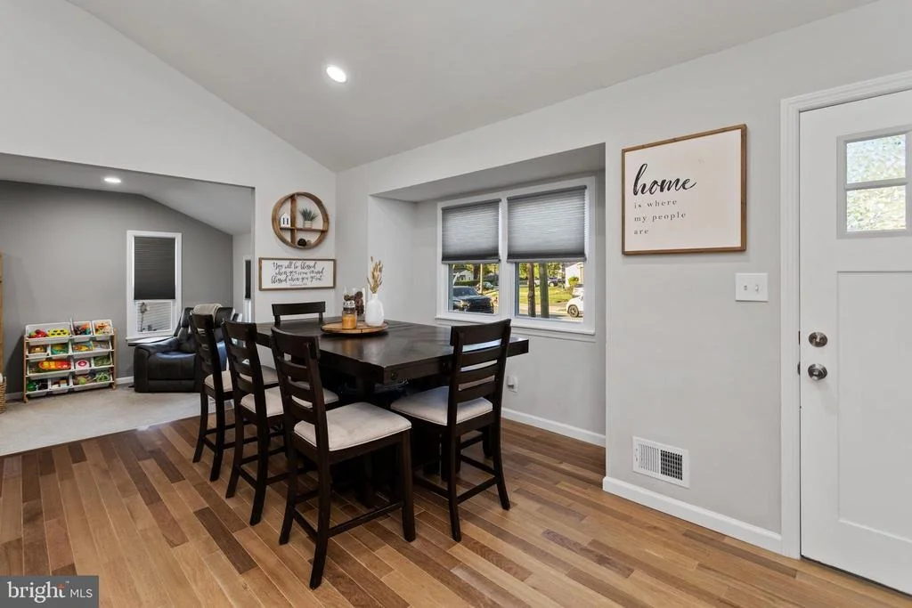 Photo of 4 LAKEVIEW DRIVE